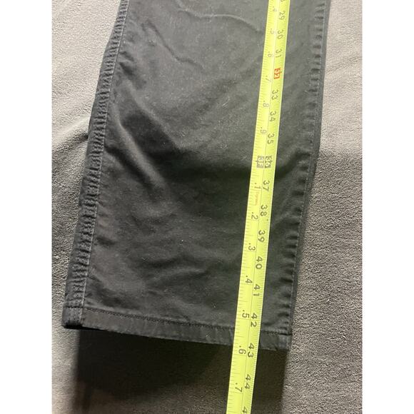 Wrangler Pants Men’s Sz 42x32 Black Cargo Relaxed Fit Workwear Hiking Outdoors - Picture 2 of 12
